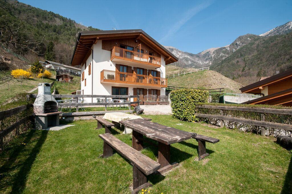 ميتزولاغو B&B Ledro Affittacamere المظهر الخارجي الصورة